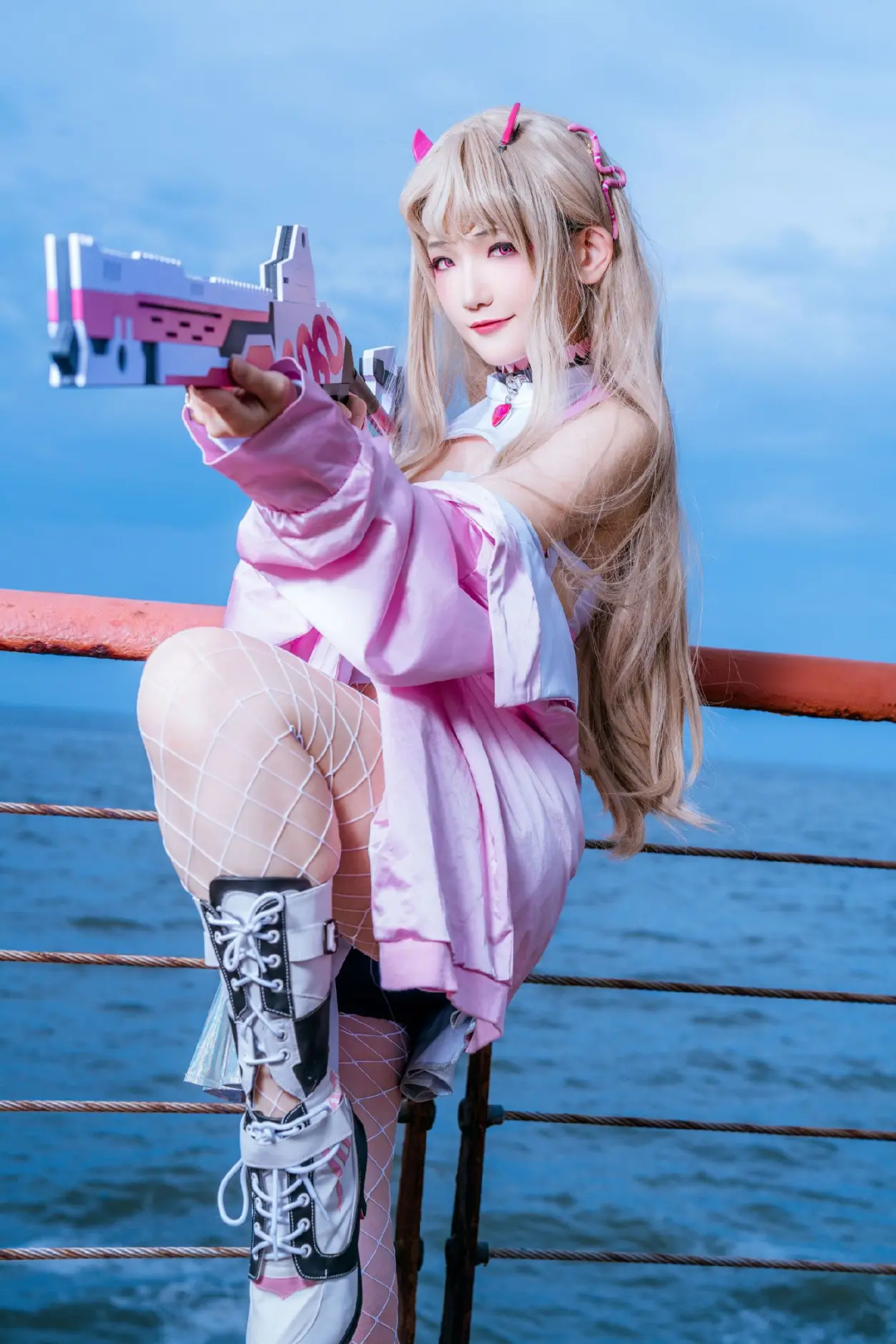 图片[4]-胜利女神NIKKE毒蛇cosplay摄影：色彩科学蘑菇桑-禹都一只猫资源资讯